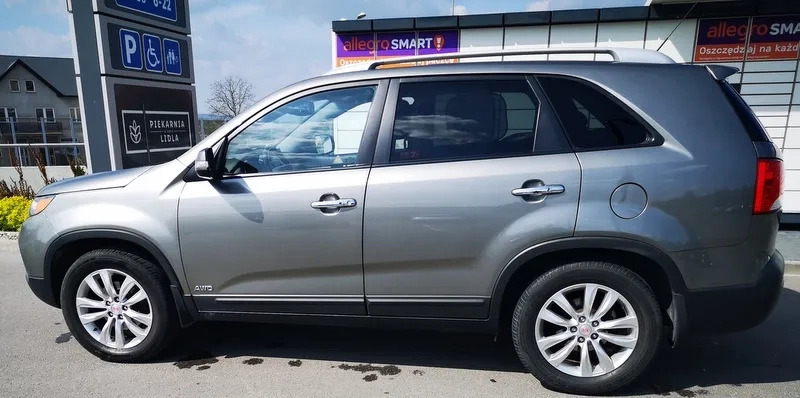 Kia Sorento cena 27500 przebieg: 341650, rok produkcji 2010 z Kielce małe 301